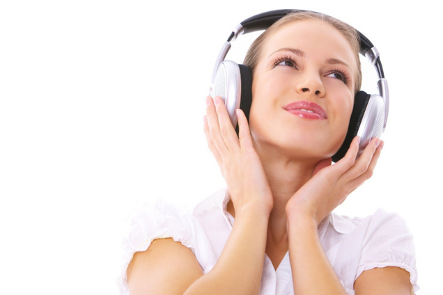 Канал М1 первым в мире ввел систему онлайн-реакции на клипы в прямом эфире