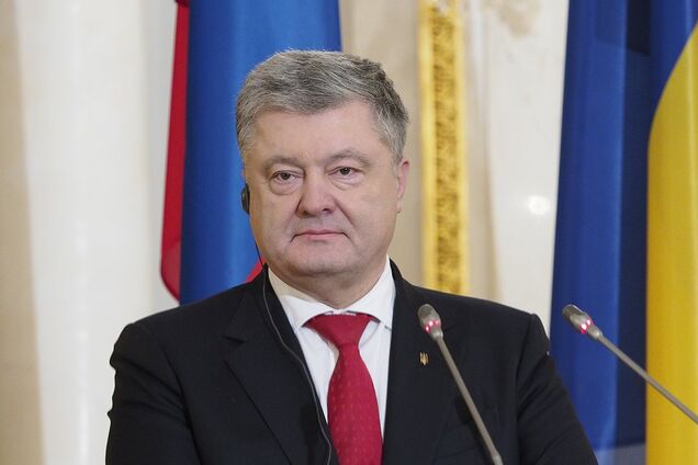 Україну намагаються відтіснити на узбіччя міжнародної політики – Порошенко
