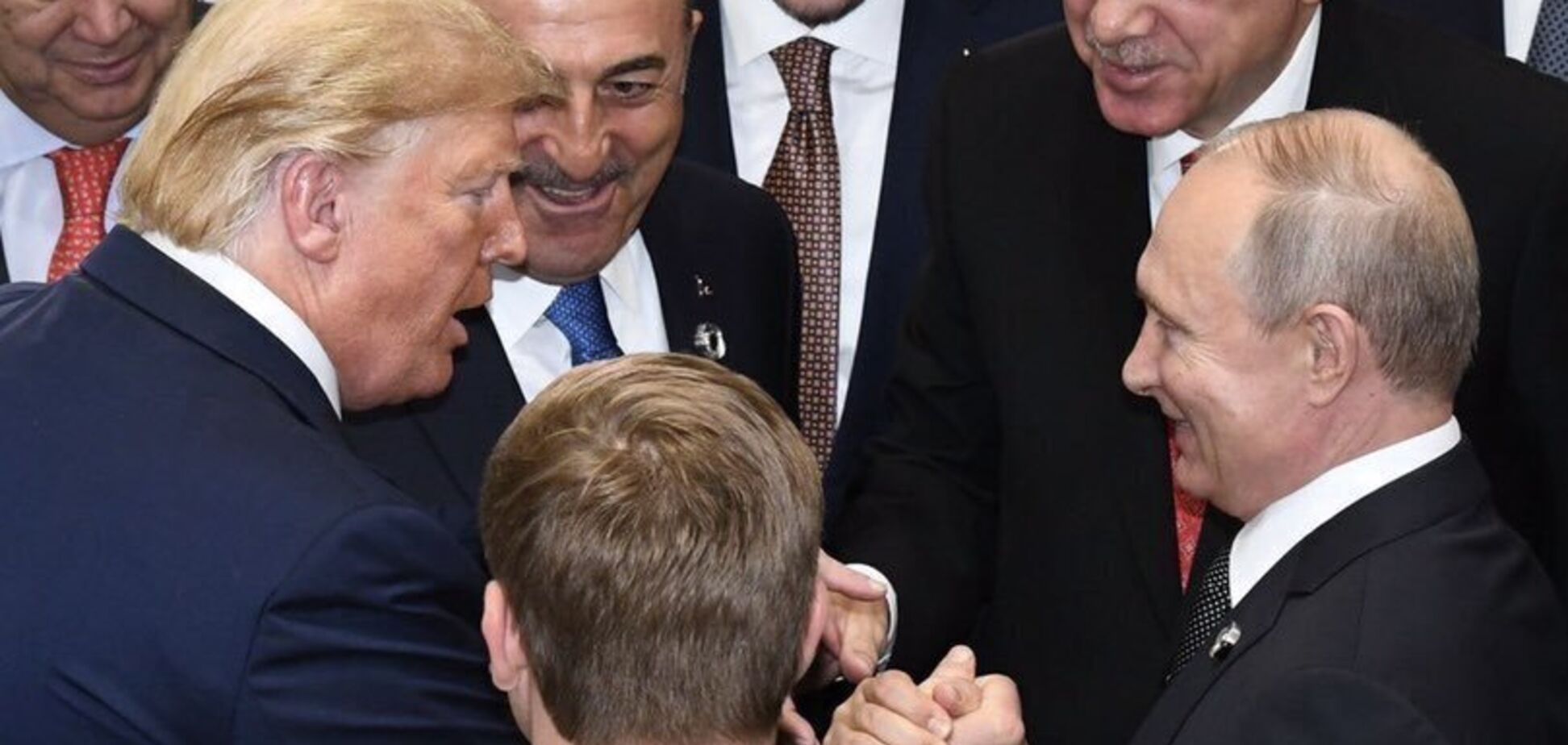 Пєсков розкрив деталі переговорів Путіна в Японії щодо України