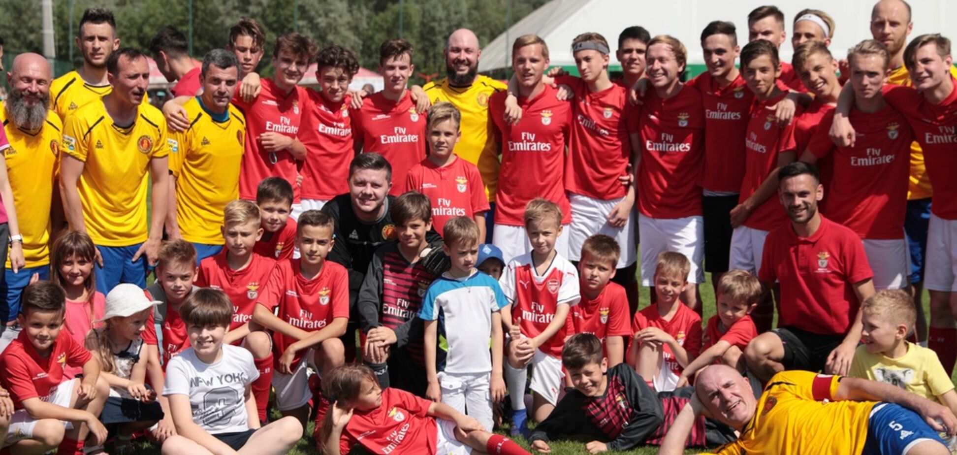 Португальский урок и звездный гол: Академия Бенфики провела день открытых дверей