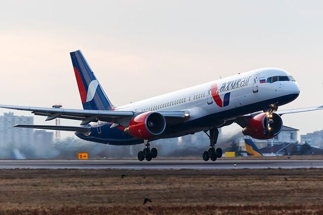 В России случилось новое ЧП с самолетом: на борту более 200 пассажиров