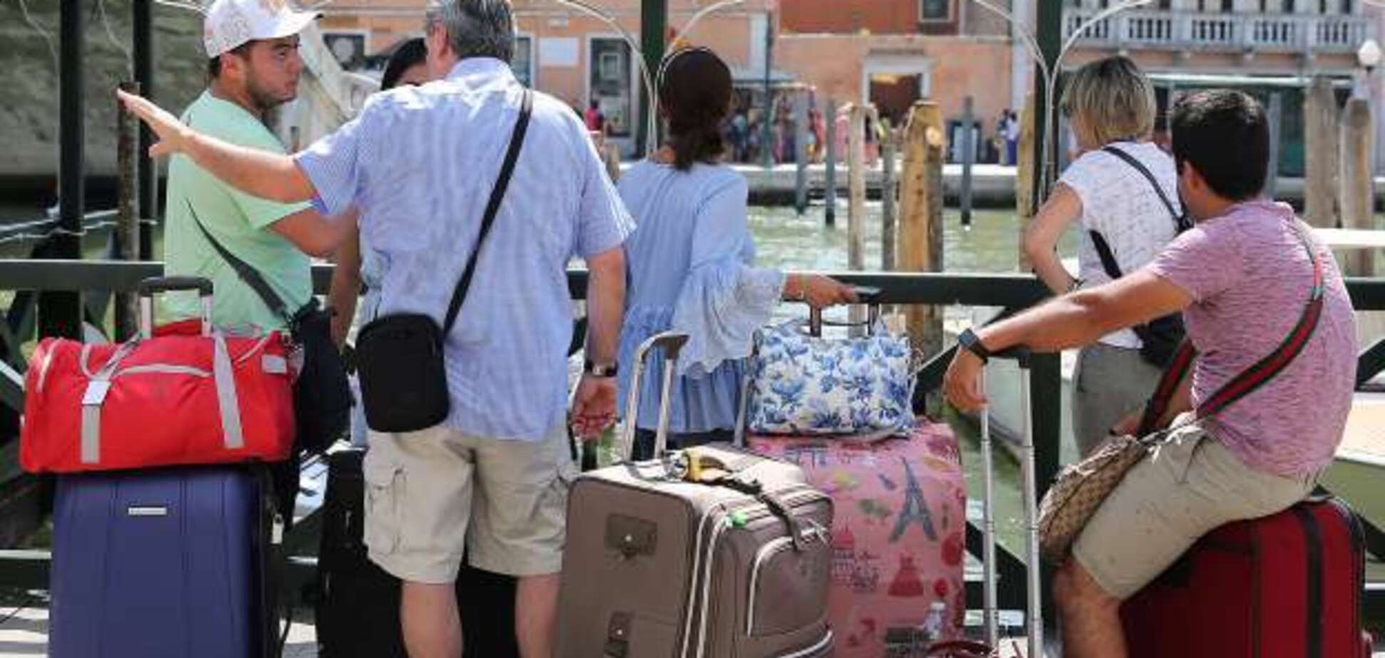 Стало відомо про популярні способи обману туристів