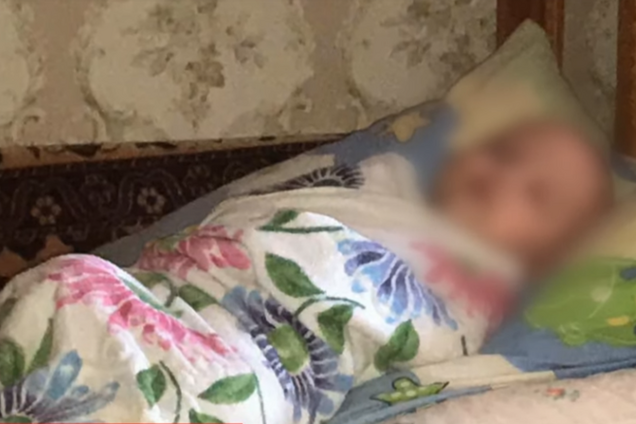 Пропала на несколько недель: в Ривне мать бросила семимесячного младенца в квартире