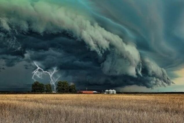 Буря в Україні