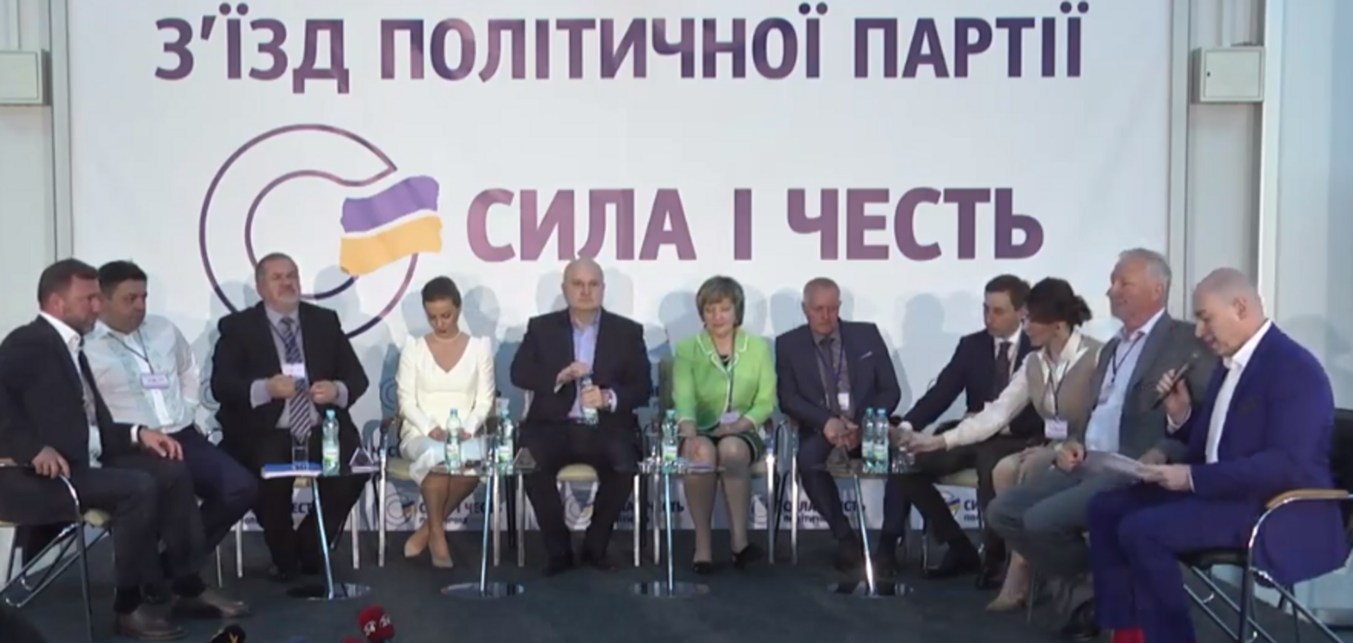 Смешко огорчил своей первой десяткой в Раду