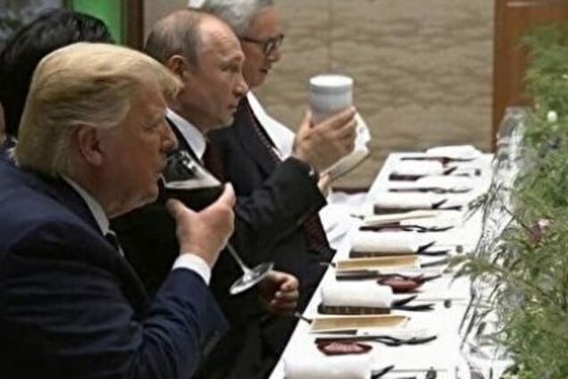 Путин и чашка: "сказочный" боится пить не из своей посуды