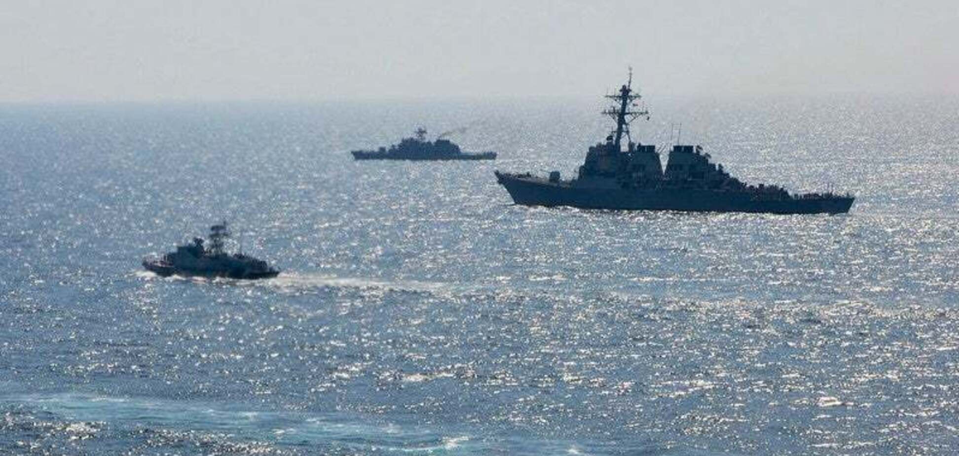У Чорне море увійшли кораблі НАТО: Путін влаштував провокацію