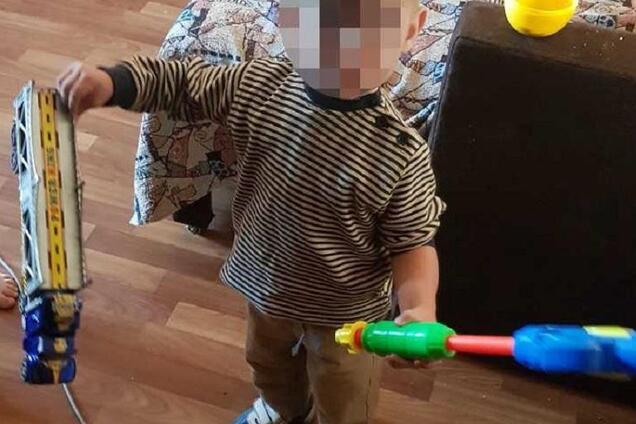 Мати забула, де залишила: з'явилися подробиці про зниклу в Києві 3-річну дитину