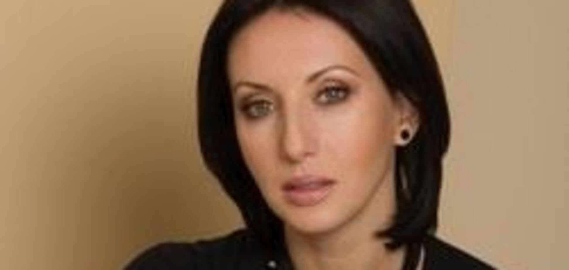 51-річна Аліка Смєхова розбурхала мережу відвертим фото в купальнику