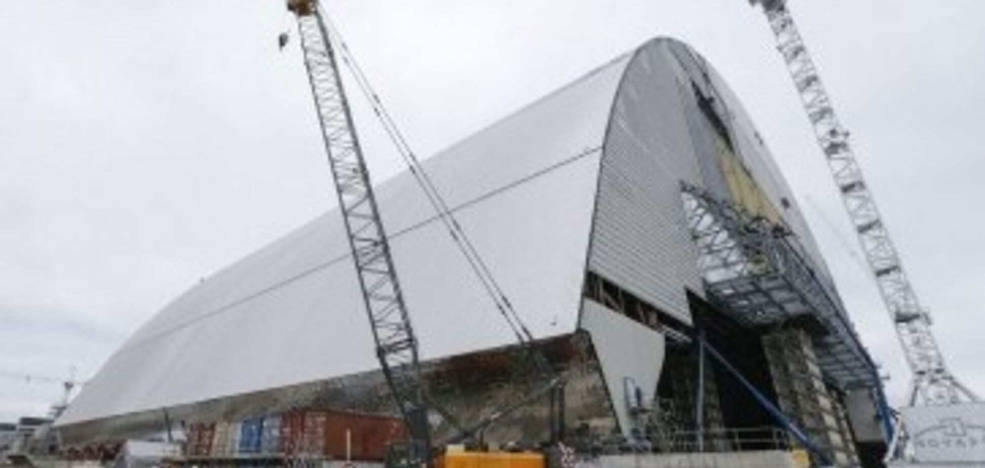 ЕС передал Украине новый саркофаг для Чернобыльской АЭС