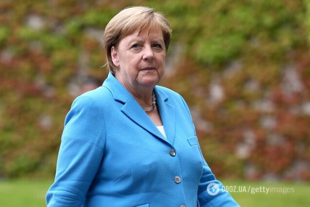 Меркель втретє за місяць стало погано на публіці. Відео
