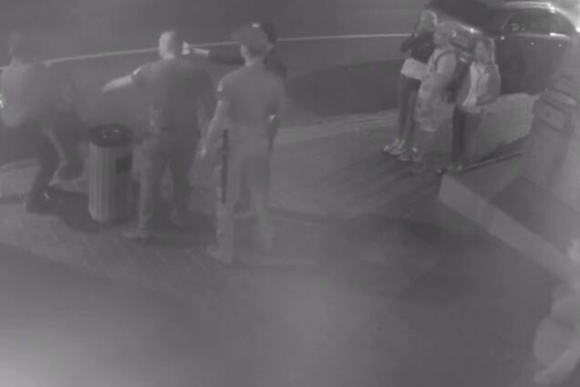 В Одессе охранник клуба одним ударом убил посетителя: появилось видео