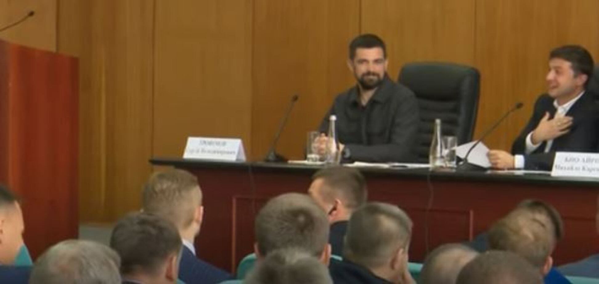 'Люди метр нагадили?!' Зеленського довели до істерики під Києвом