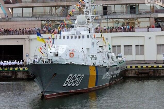 Післямова свята Національного флоту, чи 'Буря в стакані' в країні з континентальним мисленням?