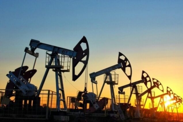 В России рухнула добыча нефти: за ней под откос пойдет ВВП