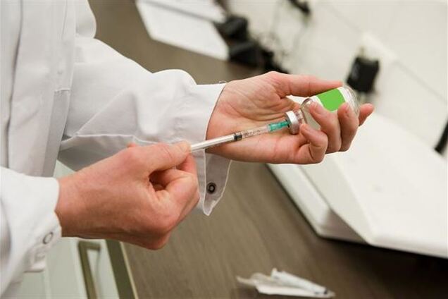 В Украине ввели химическую кастрацию педофилов: что это значит