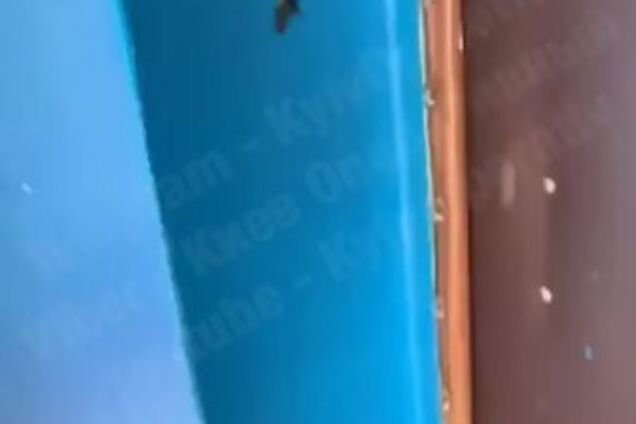 В Киеве воры массово оставляют метки на квартирах: как распознать