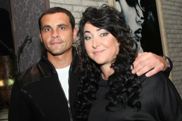 'Устал терпеть алкоголичку': муж Лолиты сбежал из-за пагубной привычки певицы