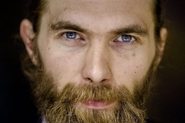 'Допоможіть!' Заарештовано українця, який створив портрет Путіна з гільз