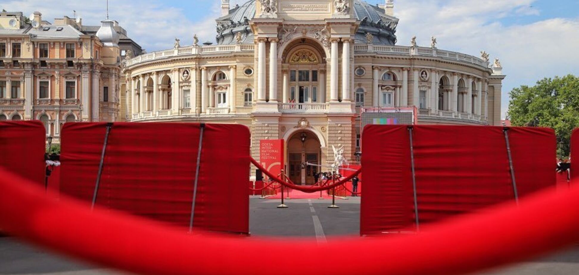 В Одессе открылся 10-й международный кинофестиваль: фото с красной дорожки