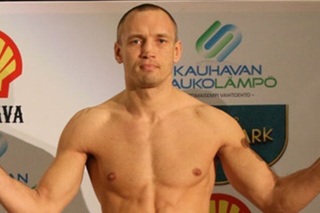 Боксер з Сум потужним нокаутом здобув чемпіонський титул