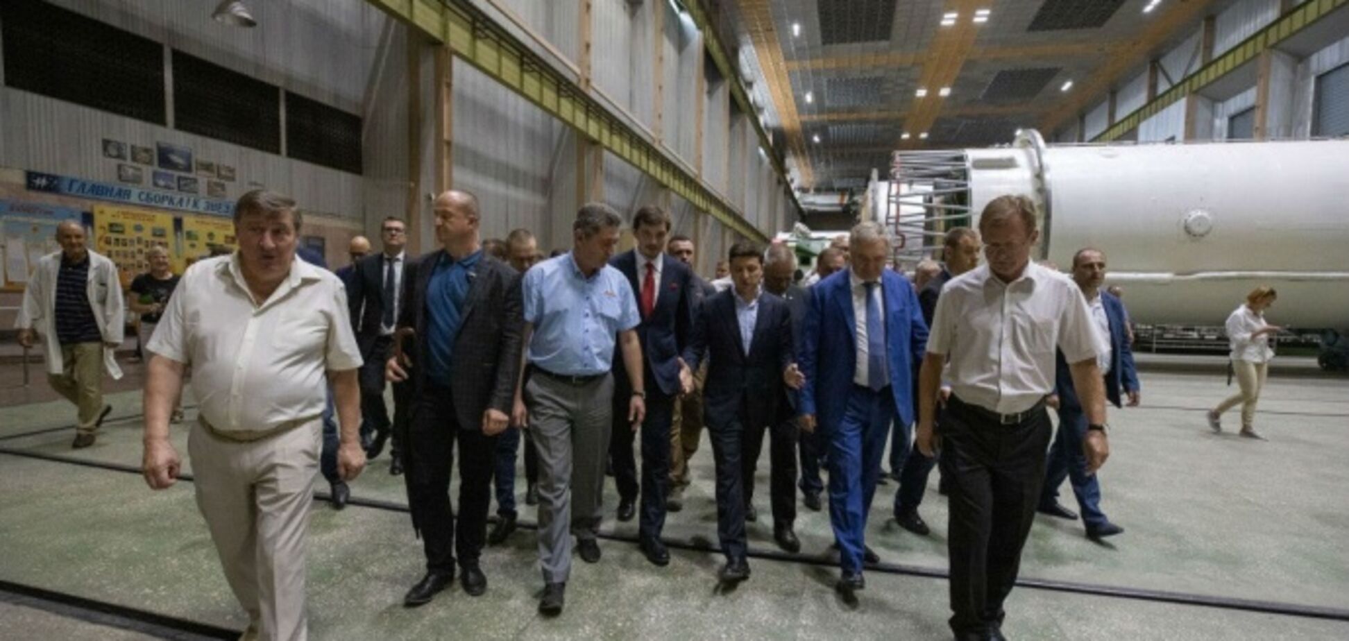 Зеленский на заводе в Днепре