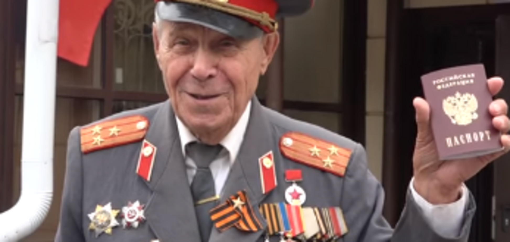 Досі СРСР: ветеран Другої світової із Луганська підіграв Путіну