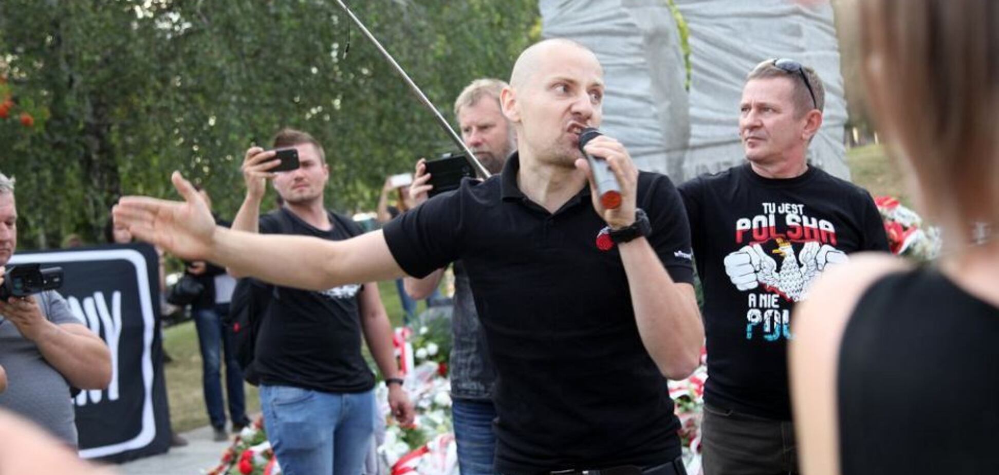 'Кривава неділя!' У Польщі пройшов марш націоналістів проти України. Фото