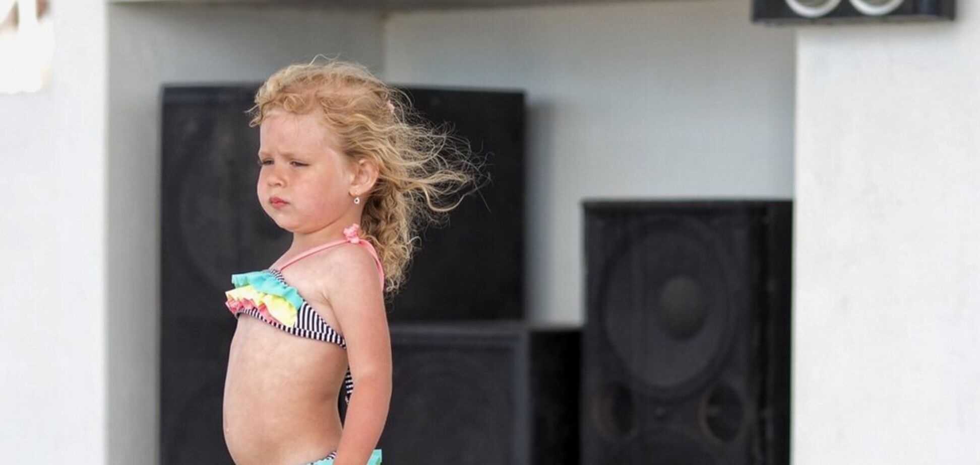 'Казантип сдох, но он не умер': во что превратили популярный музыкальный фестиваль оккупанты Крыма