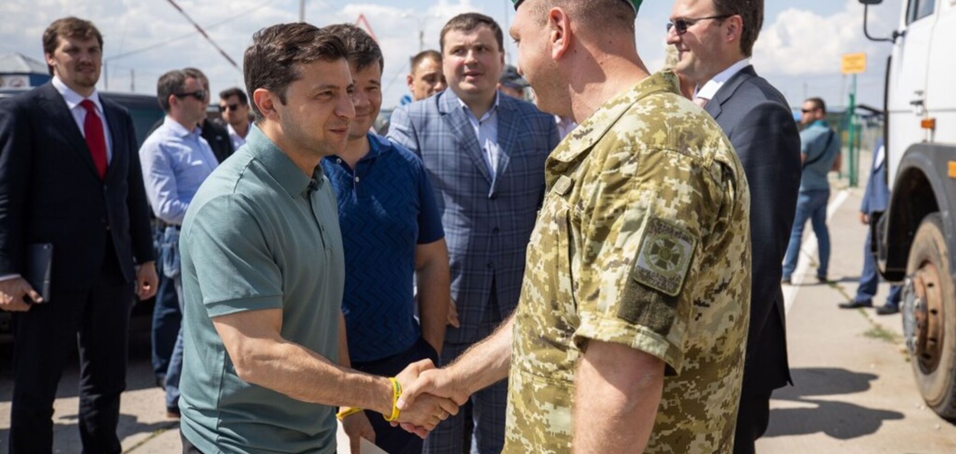 Встигнути до 20 грудня: Зеленський дав важливе розпорядження по Криму