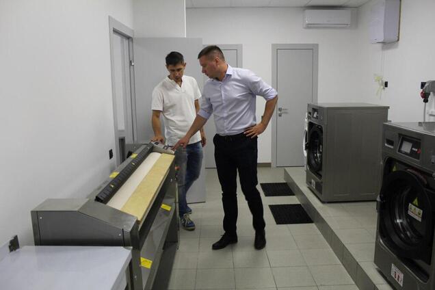 Михайло Терентьєв: на Солом’янці відкрилась безкоштовна громадська пральня