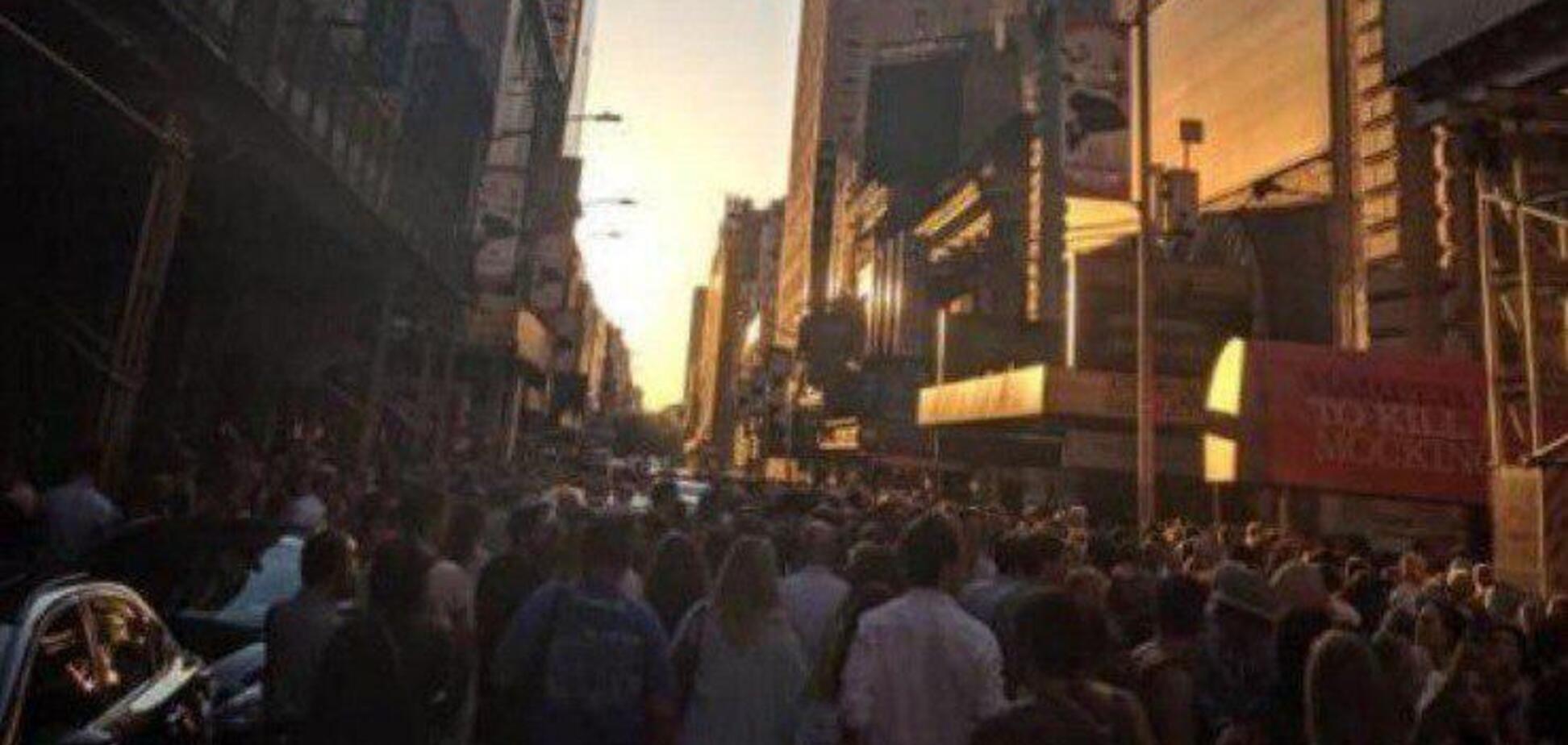 Нью-Йорк погрузился в темноту из-за блэкаута: появились фото и видео