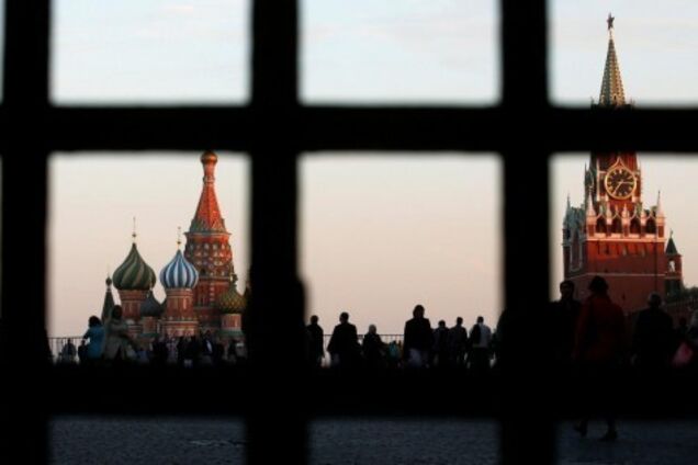 Кремль повис в воздухе: власти не на что опереться