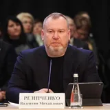 Отчет экс-главы Днепропетровской ОГА Валентина Резниченко о фактически и физически сделанном занял почти 300 страниц