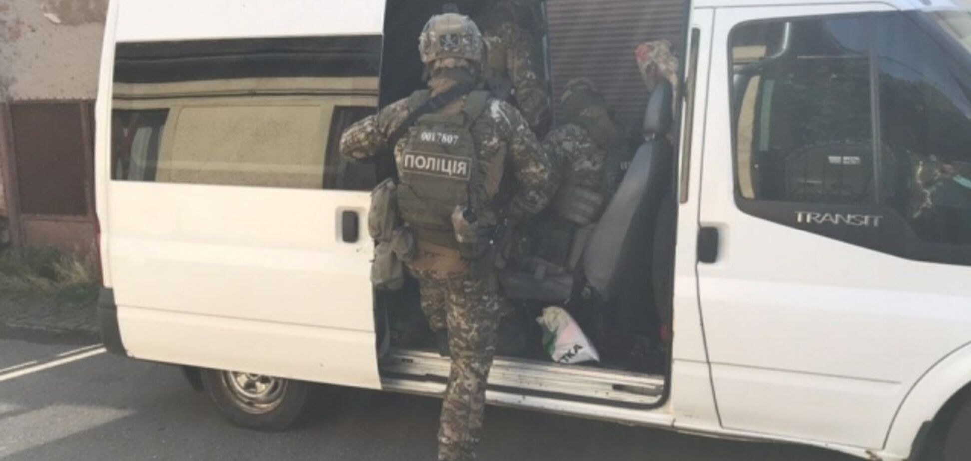 В Украине начались обыски и задержания кандидатов в Раду. Фото и видео