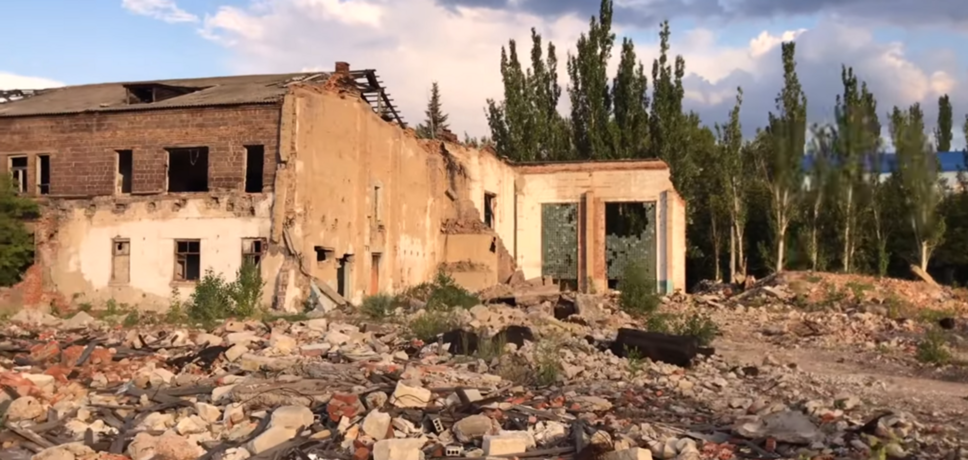 'Дохозяйствовались!' Блогер показал руины завода на Донбассе