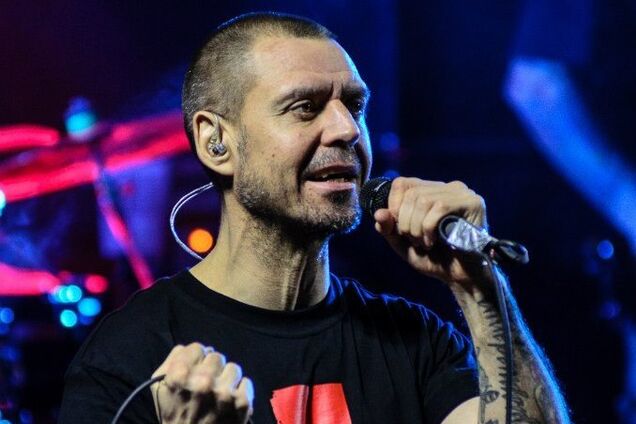 'Пошли на х*й!' Лидер 'Ляписа' взбесил сеть наездом на журналистов