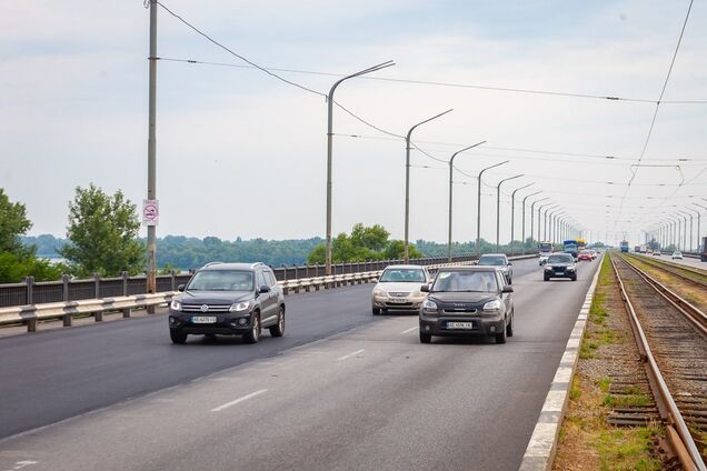 Теперь проедешь: в Днепре открыли движение по Кайдакскому мосту
