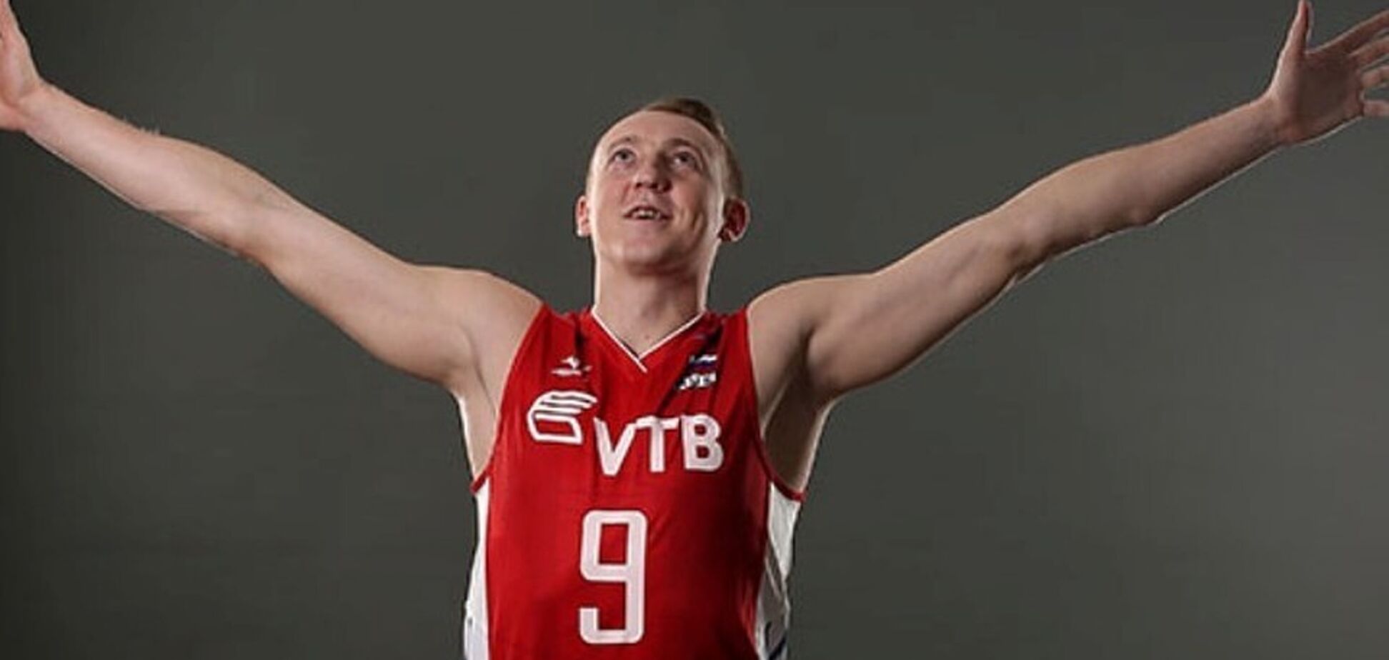 Российский волейболист учинил в Польше скандал хамским поведением