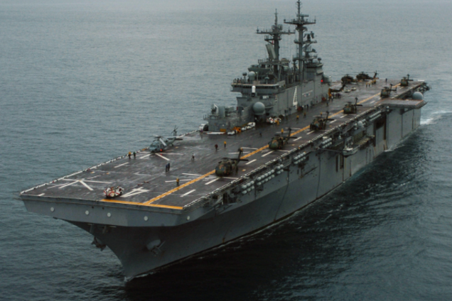 Корабель США збив безпілотник Ірану: Трамп заявив про небезпеку