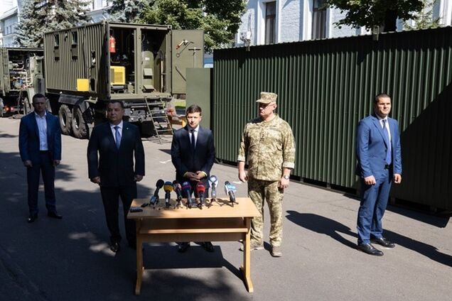 "Повна нісенітниця!" У Зеленського пояснили "конфлікт" із Полтораком