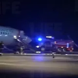 В Шереметьево опять загорелся самолет: в давке пострадали люди