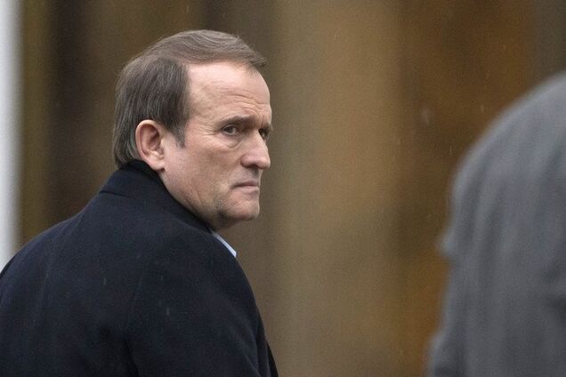 'Тягни свої ласти в Московію!' Українці накинулися на кума Путіна Медведчука