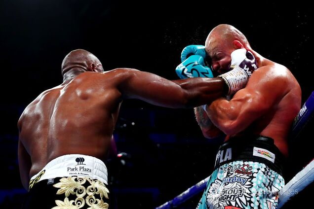 Жертва Кличка виграв бій жахливим нокаутом - опубліковано відео