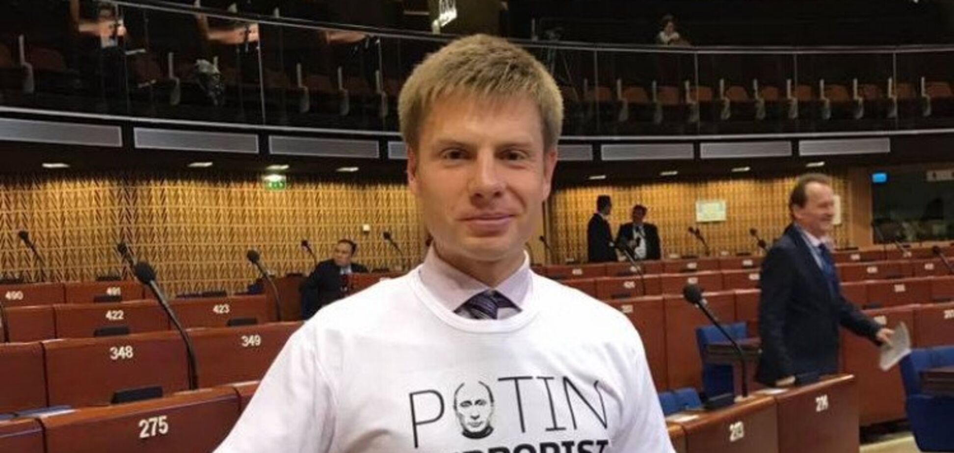 Алексей Гончаренко выигрывает выборы на округе в Одесчине: экзит-пол