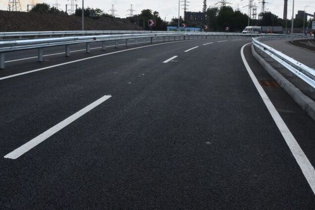 В Запорожье появилось новое четырехполосное шоссе