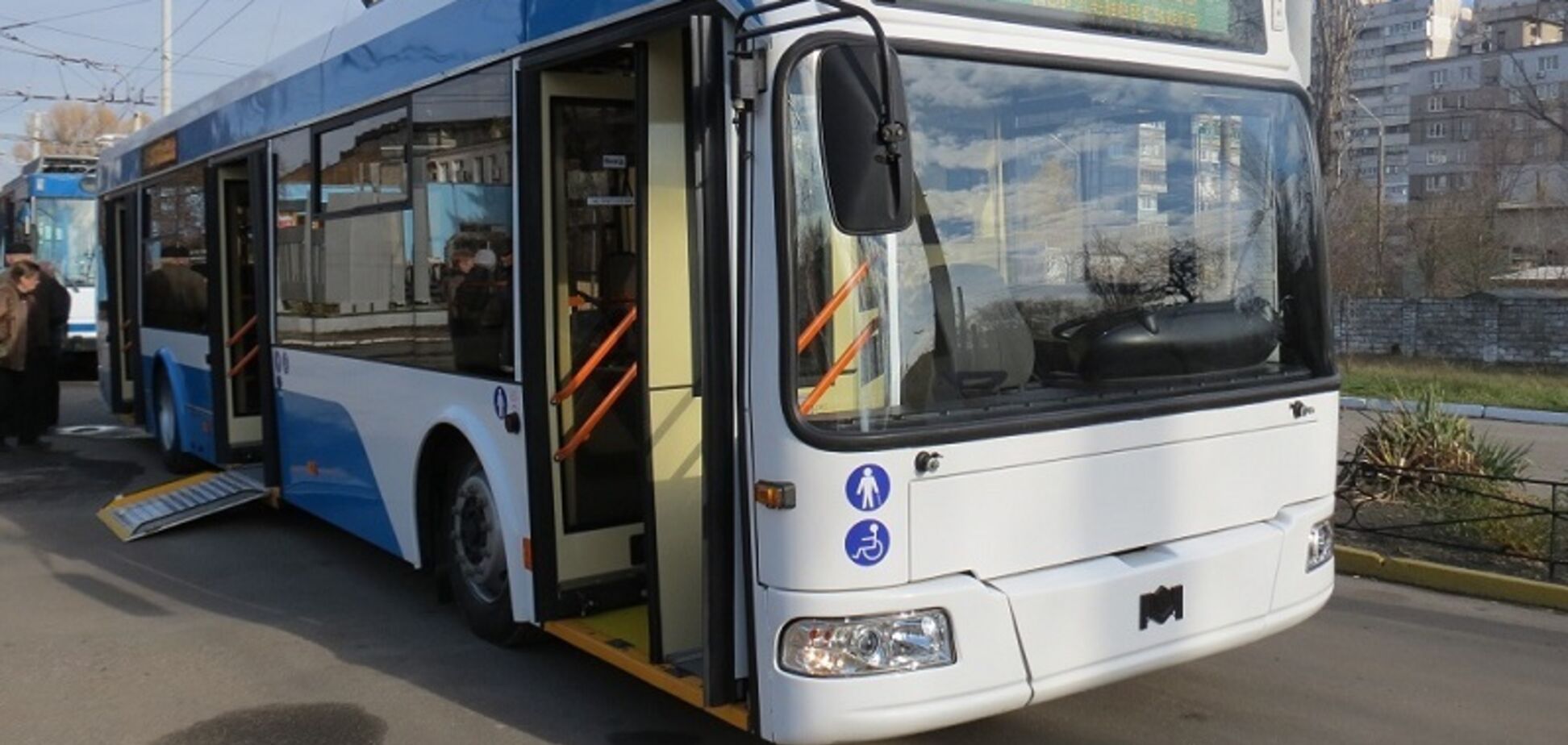 В Днепре троллейбусы будут ходить по другому маршруту: назвали причину