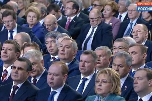 Российские и украинские 'слуги народа: ощути разницу