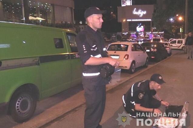 В Киеве 'под носом' у инспекторов ограбили инкассаторскую машину
