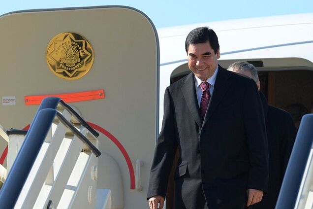 'Никому не отвечают': в России рассекретили данные о состоянии президента Туркменистана